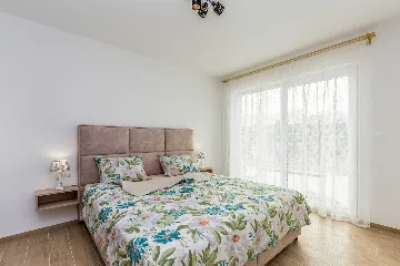 4-Bedroom Villa with Heated Pool in Krk