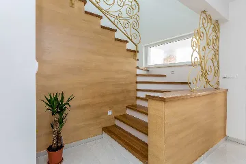 4-Bedroom Villa with Heated Pool in Krk