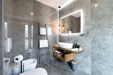 4-Bedroom Villa in Baška with Sauna & Jacuzzi