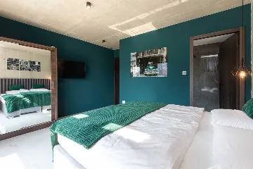 4-Bedroom Villa in Baška with Sauna & Jacuzzi