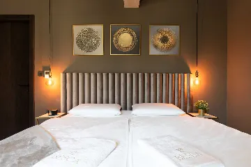 4-Bedroom Villa in Baška with Sauna & Jacuzzi