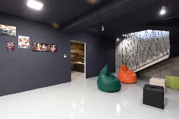 4-Bedroom Villa in Baška with Sauna & Jacuzzi