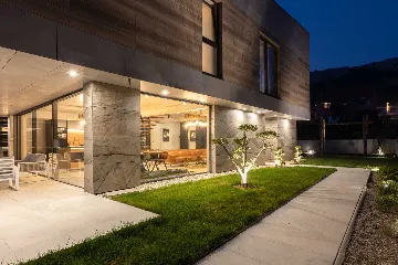 4-Bedroom Villa in Baška with Sauna & Jacuzzi