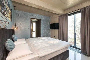4-Bedroom Villa with Sauna & Jacuzzi in Baška