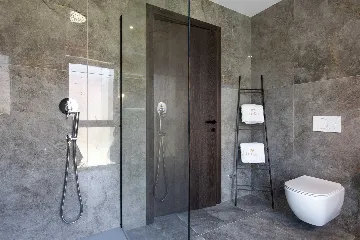 4-Bedroom Villa with Sauna & Jacuzzi in Baška