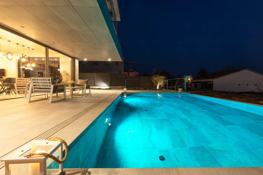 4-Bedroom Villa with Sauna & Jacuzzi in Baška