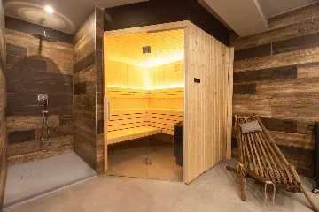 4-Bedroom Villa with Sauna & Jacuzzi in Baška