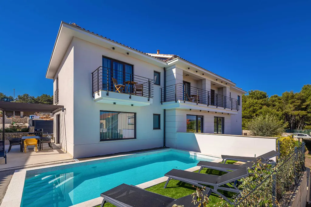 Krk 3-Bedroom House with Private Pool