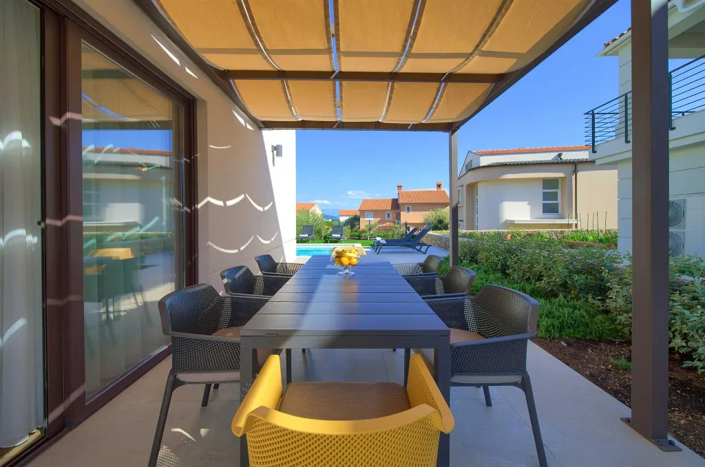Krk 3-Bedroom House with Private Pool