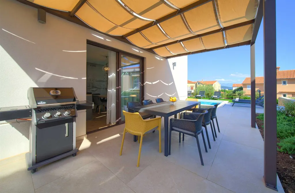 Krk 3-Bedroom House with Private Pool
