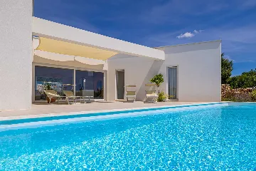 Modern Villa in Linardići with Private Pool