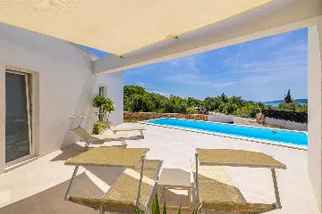 Modern Villa in Linardići with Private Pool