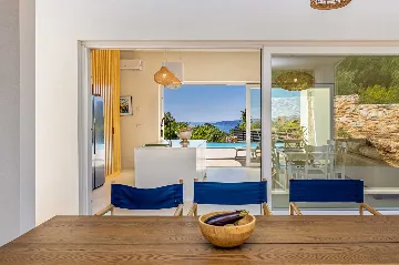 Modern Villa in Linardići with Private Pool