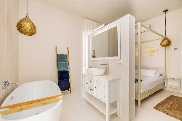 Modern Villa in Linardići with Private Pool