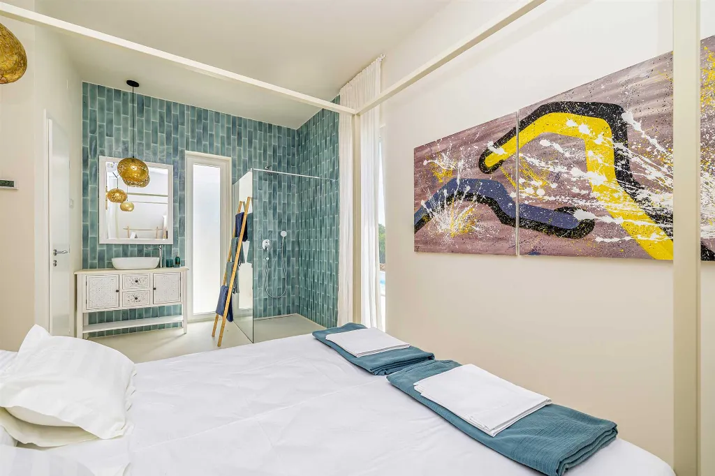 Modern Villa in Linardići with Private Pool