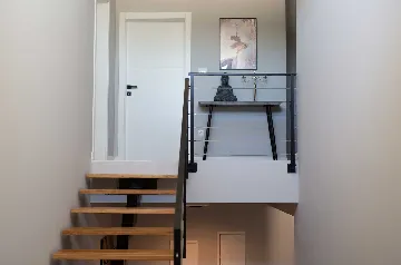 Vrh Luxury Villa for 12 with Heated Pool & Sauna