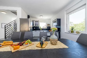 4-Bedroom Villa with Private Pool in Žgaljići