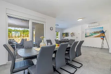 4-Bedroom Villa with Private Pool in Žgaljići