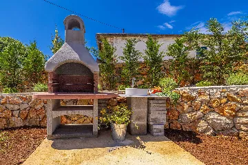 4-Bedroom Villa with Private Pool in Žgaljići