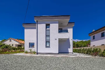 4-Bedroom Villa with Private Pool in Žgaljići