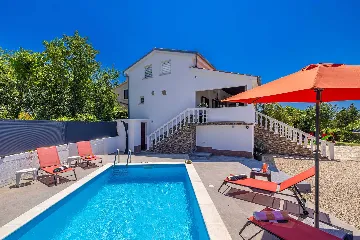 House in Kras for up to 5 with Private Pool