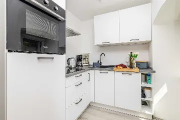 House in Kras for up to 5 with Private Pool