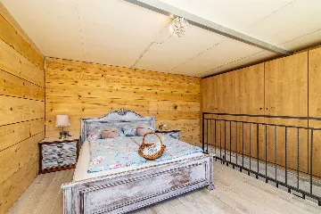 Seafront House for 2 Guests in Omišalj