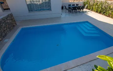 Holiday House in Krk for Up to 8 Guests