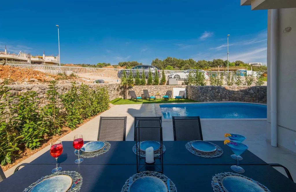 Holiday House in Krk for Up to 8 Guests