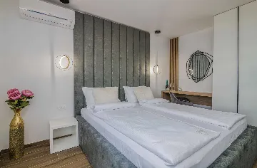 Holiday House in Krk for Up to 8 Guests