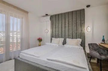 Holiday House in Krk for Up to 8 Guests