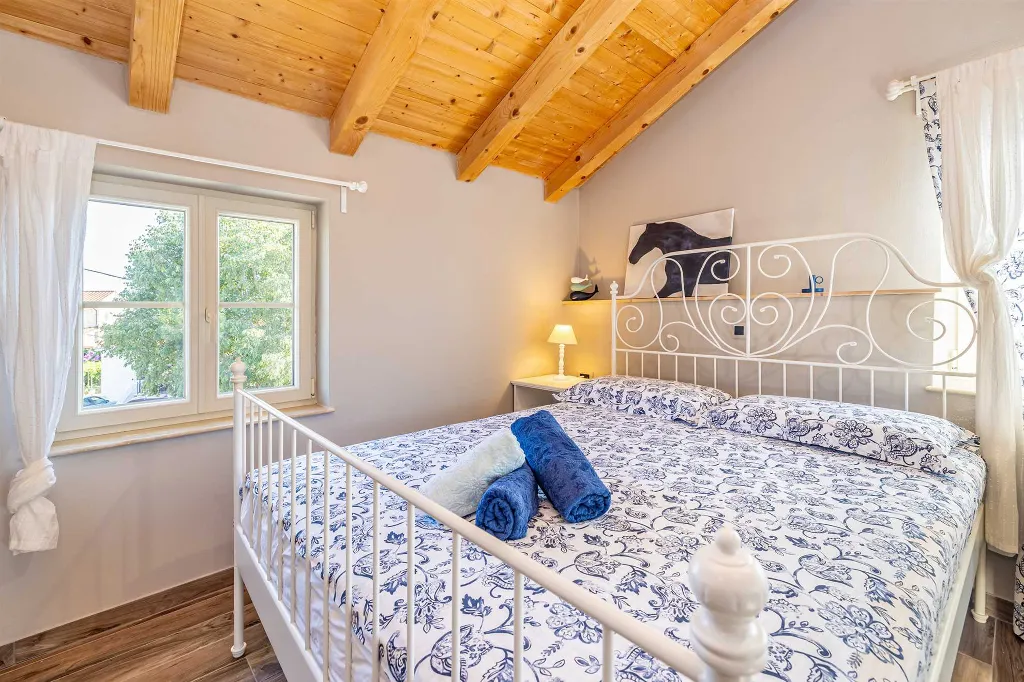 Risika Villa with Private Pool for 6–7 Guests