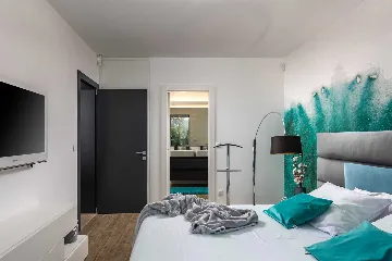 4-Bedroom Villa with Heated Pool in Sveti Vid Miholjice