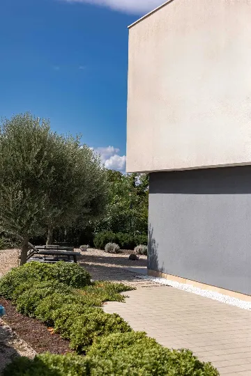 4-Bedroom Villa with Heated Pool in Sveti Vid Miholjice