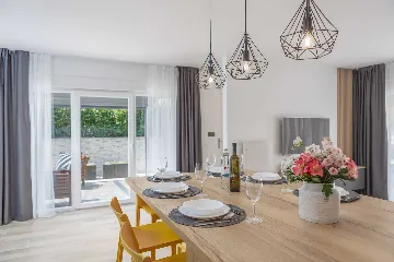 Malinska Apartment with Private Outdoor Pool