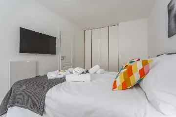 Malinska Apartment with Private Outdoor Pool