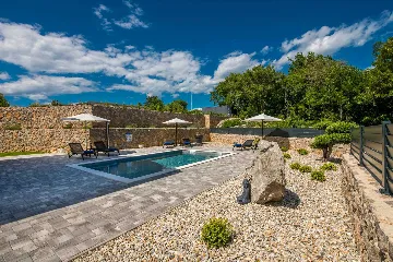 3-Bedroom Holiday House in Kornić with Heated Pool