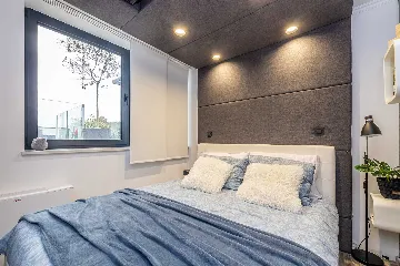 2-Bedroom Apartment with Private Pool in Malinska