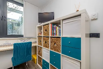 2-Bedroom Apartment with Private Pool in Malinska