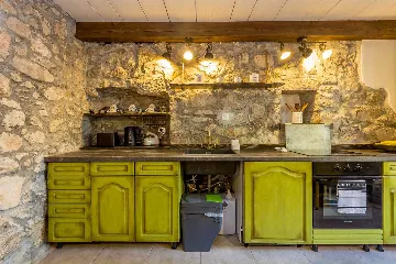 Holiday House with Jacuzzi in Bajčići (for 4)