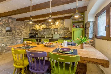 Holiday House with Jacuzzi in Bajčići (for 4)