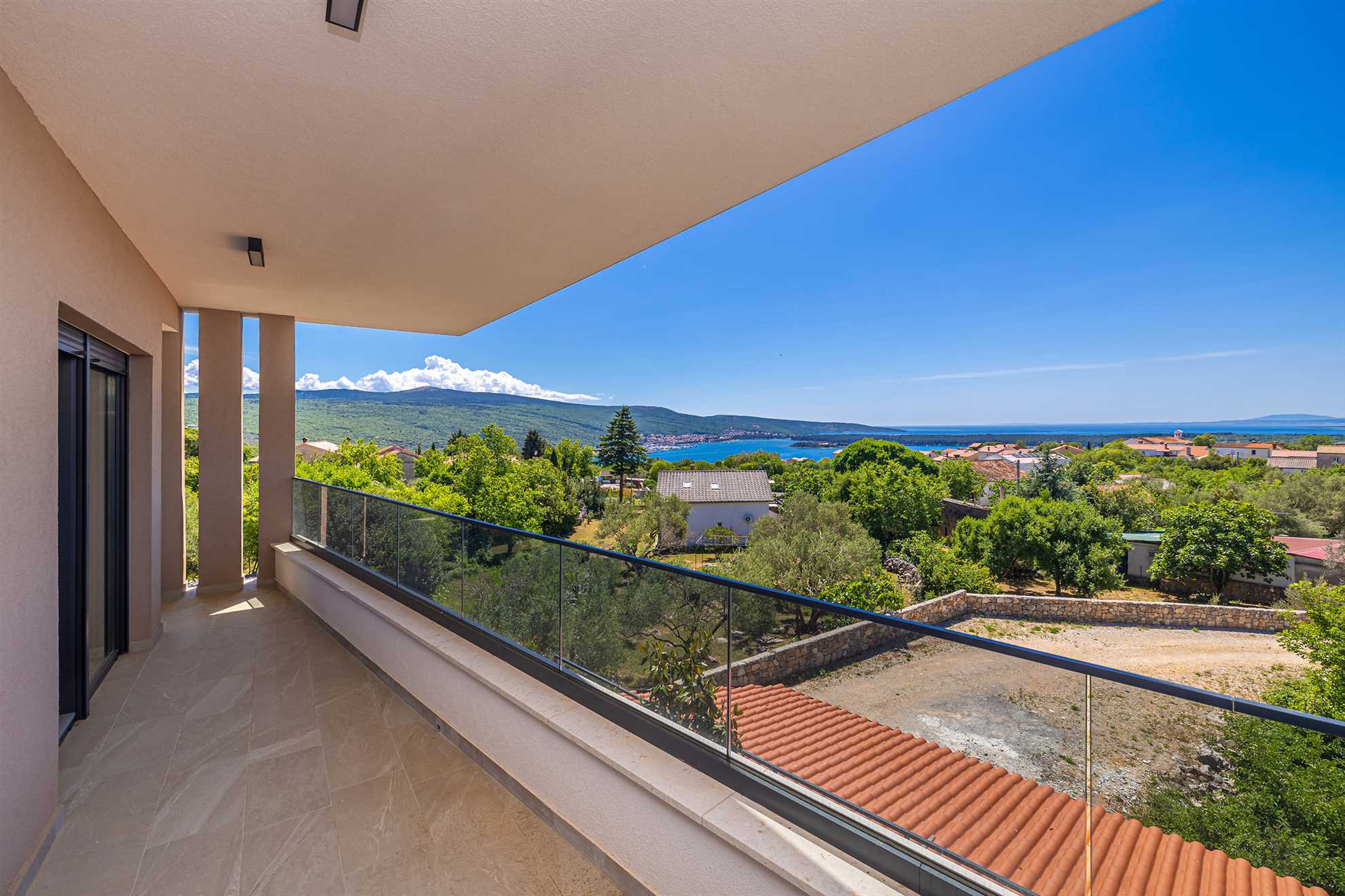 Holiday house VILLA PATRICK with pool, jacuzzi and sauna