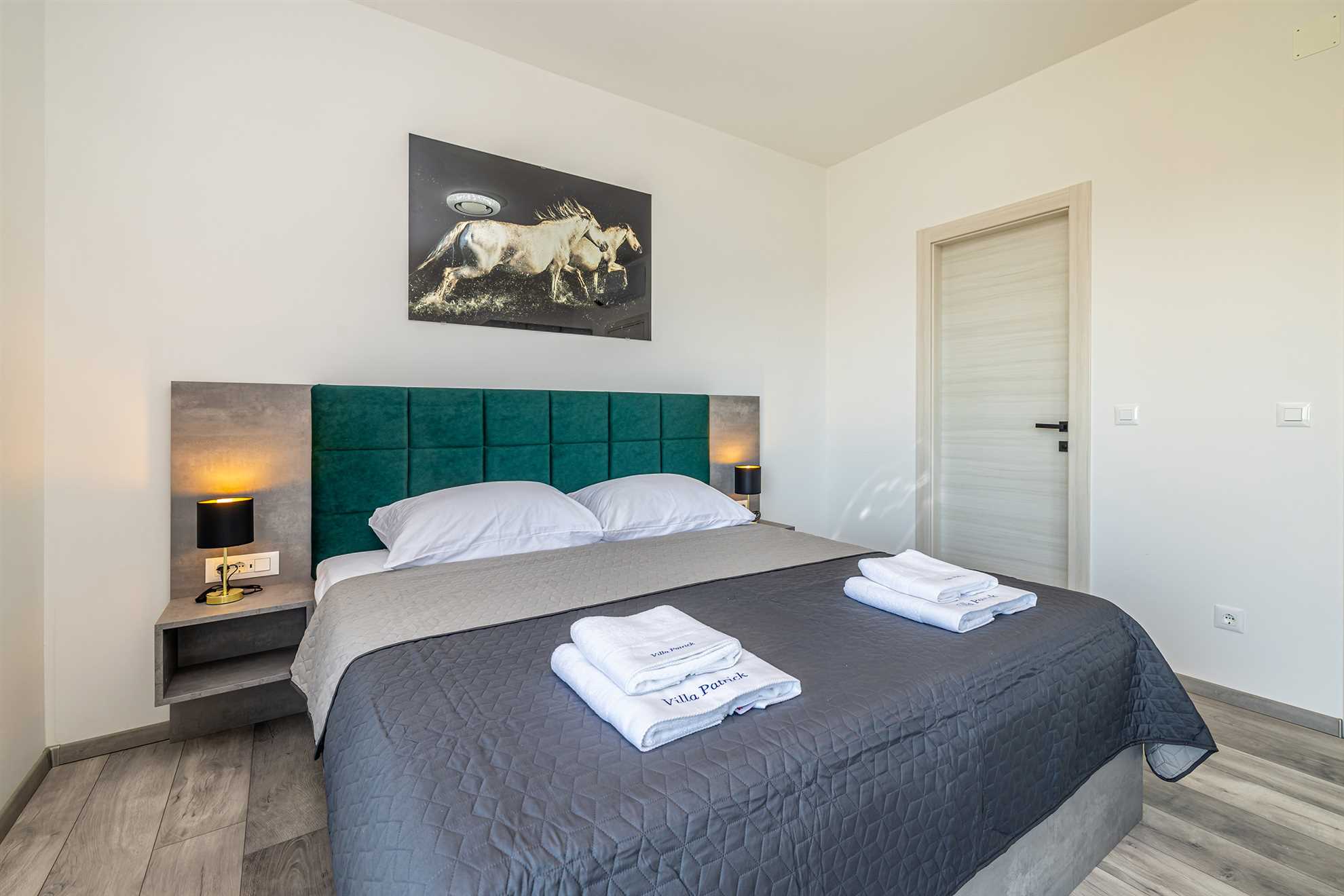 Holiday house VILLA PATRICK with pool, jacuzzi and sauna