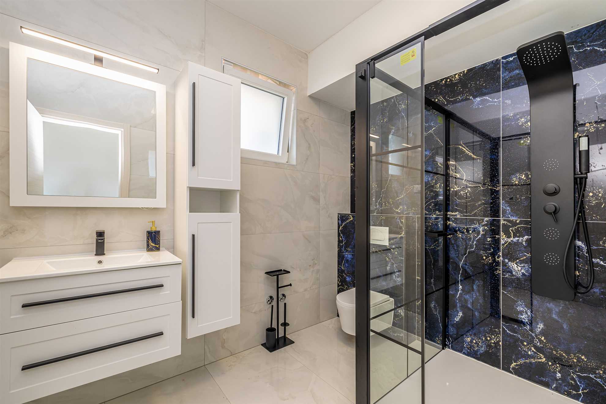 Holiday house VILLA PATRICK with pool, jacuzzi and sauna