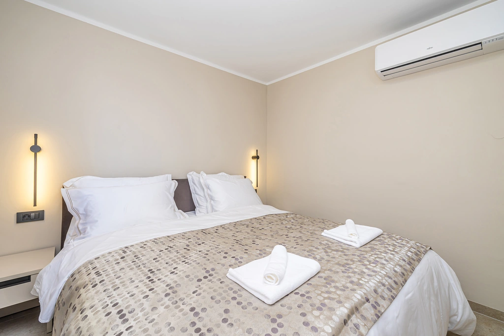 Apartment in Omišalj with Private Heated Pool