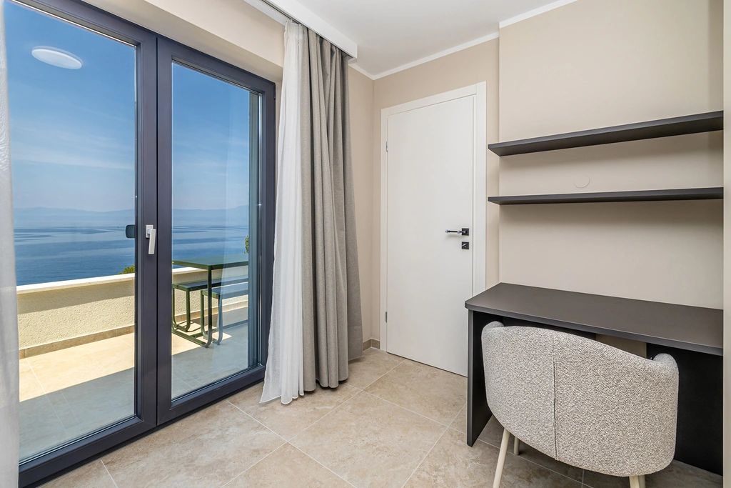 Apartment in Omišalj with Private Heated Pool