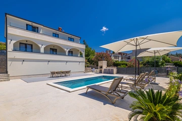 Apartment in Omišalj with Private Heated Pool