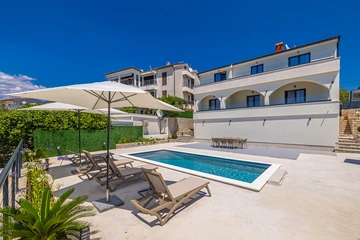 Apartment in Omišalj with Private Heated Pool