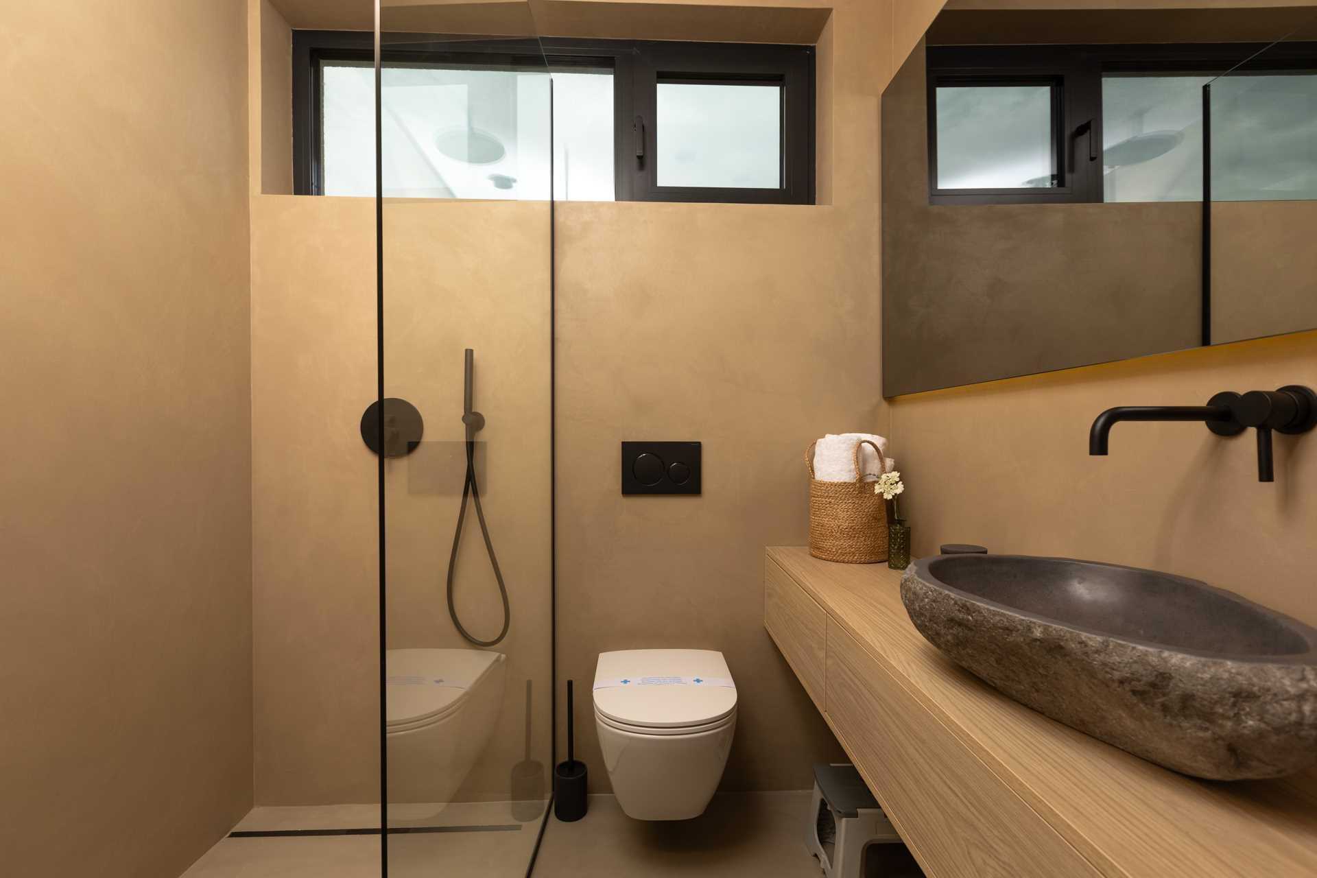 Luxusvilla 45° mit Infinity-Pool