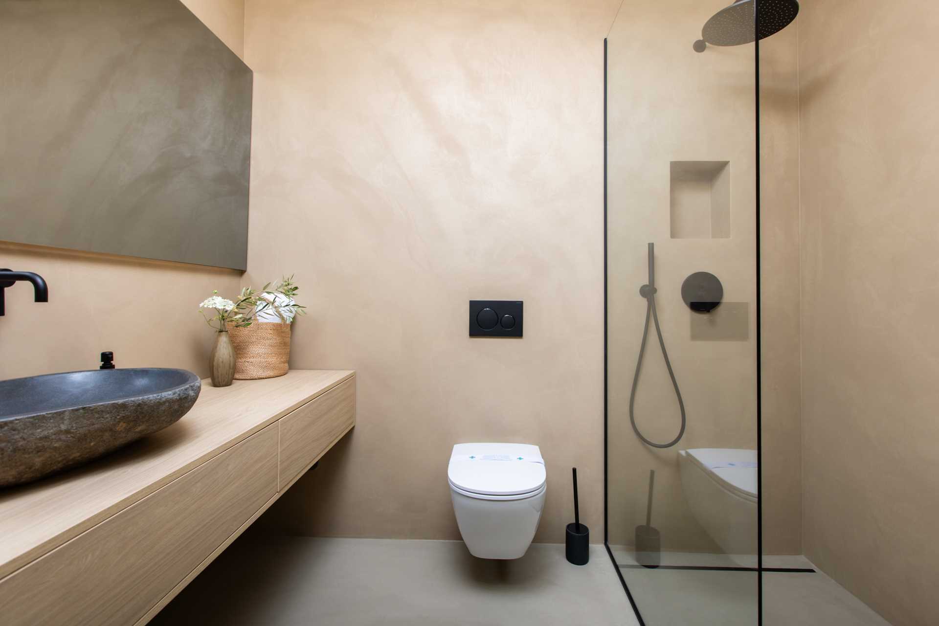 Luxusvilla 45° mit Infinity-Pool